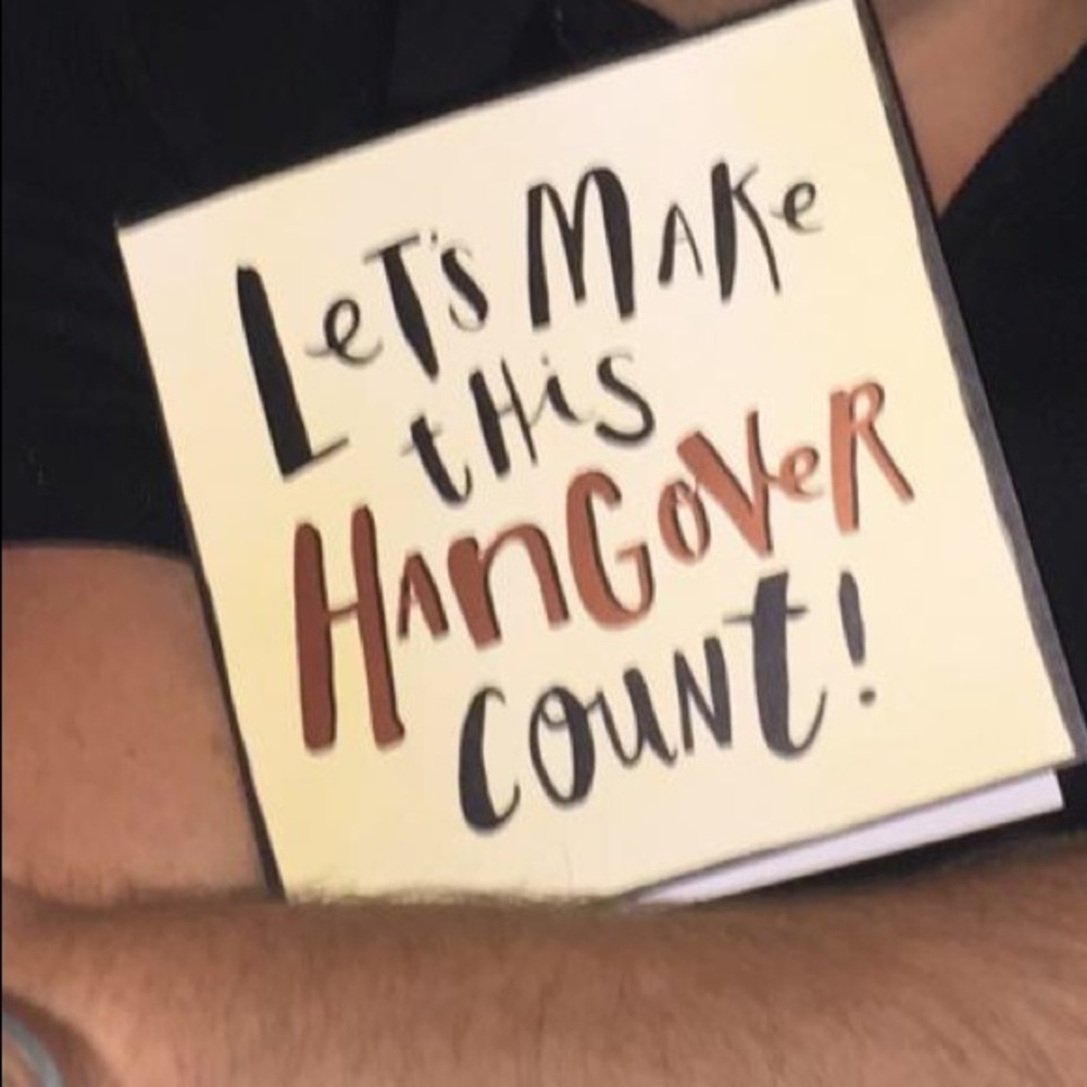 Meet your Posher, Sari